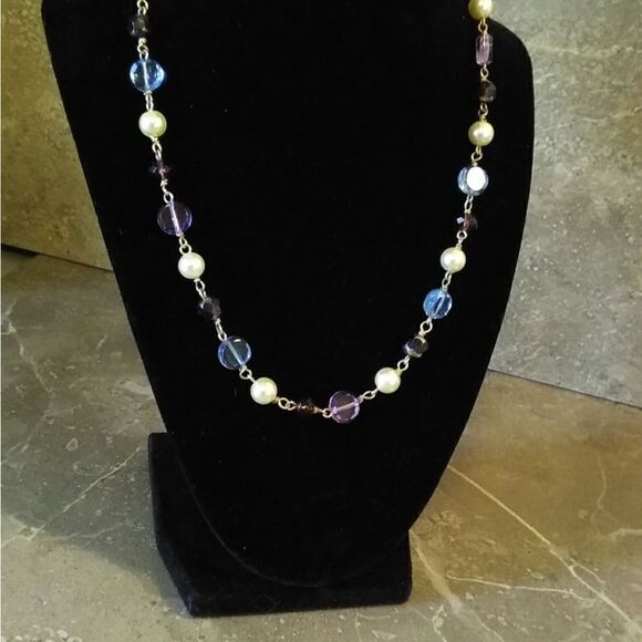 Necklace-blue, purple and pearl beads - Picture 1 of 5